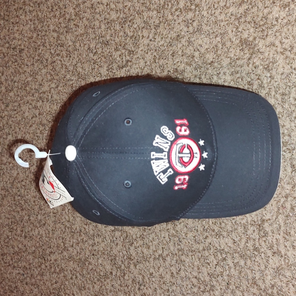 MLB Minnesota Twins Embroidered Snap-on Kids Hat Cap Black New